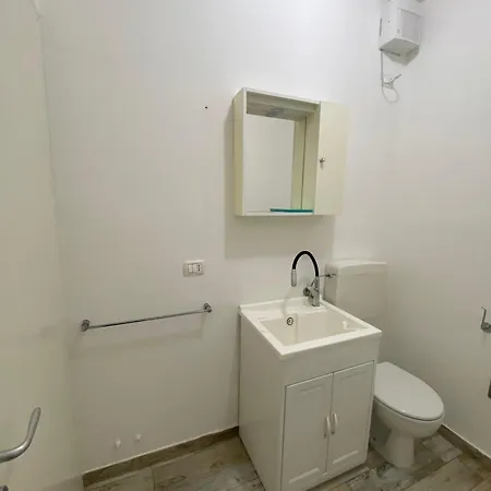 Rifugio In Centro Citta Lägenhet