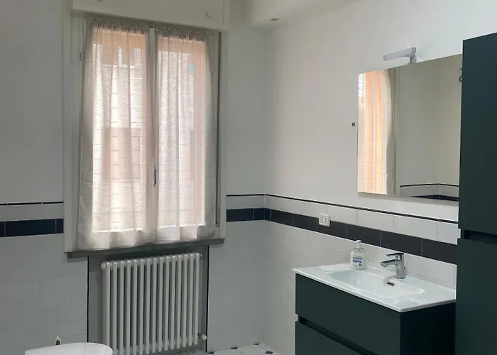 Rifugio In Centro Citta Lägenhet Reggio Emilia